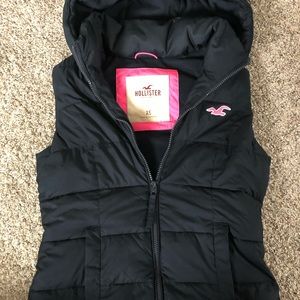 Hollister Puffer Vest